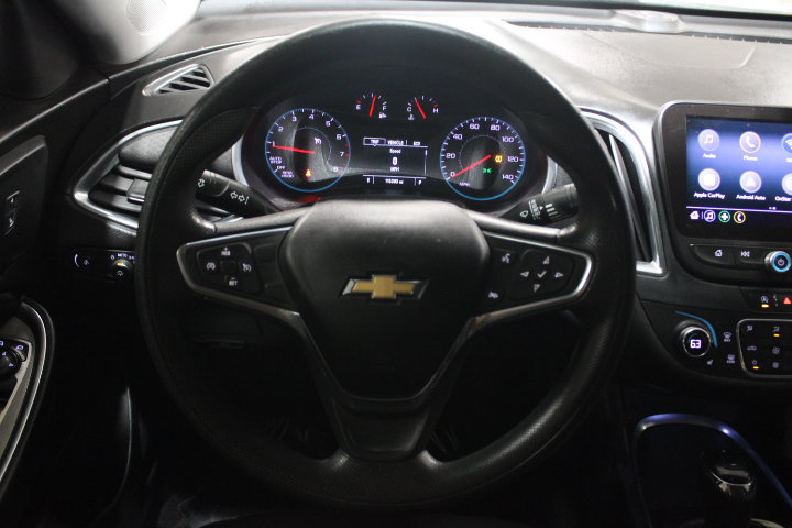Used 2020 Chevrolet Malibu LT FWD image 31