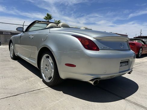 Used 2002 Lexus SC 430 Convertible RWD image 4