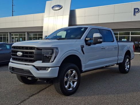 Used 2021 Ford F150 Lariat image 4