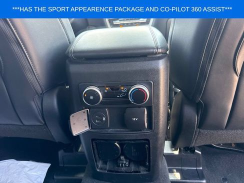 Used 2022 Ford Explorer XLT w/ Equipment Group 202A RWD image 27