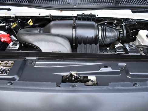 Used 2014 Ford E-350 and Econoline 350 Super Duty RWD image 43