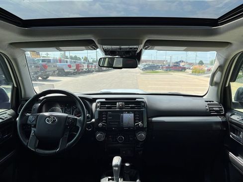 Used 2024 Toyota 4Runner TRD Off-Road Premium w/ Moonroof Package AWD/4WD image 29