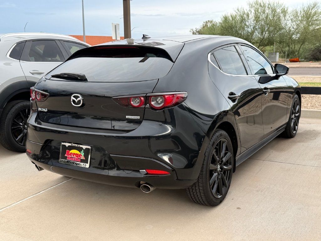 Used 2021 MAZDA MAZDA3 s FWD image 4
