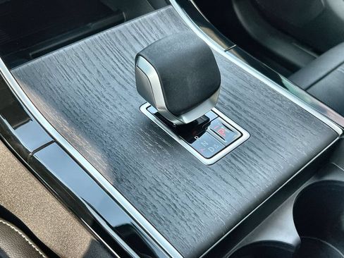 New 2026 Land Rover Range Rover Velar Belgravia AWD/4WD image 27