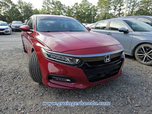 Used 2020 Honda Accord Sport image 4