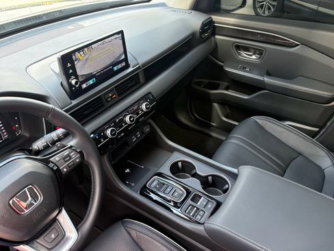 Certified 2025 Honda Pilot Elite image 20