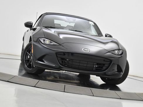 New 2026 MAZDA MX-5 Miata Sport w/ Weather Package RWD image 3