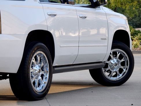 Used 2016 Chevrolet Tahoe LTZ image 35