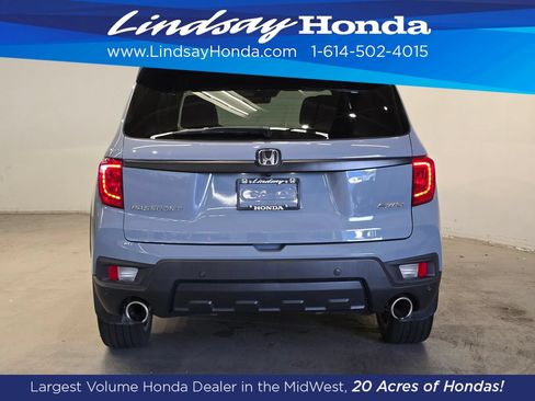 Used 2023 Honda Passport EX-L image 6