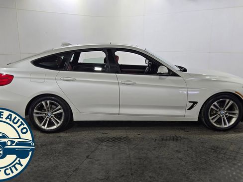 Used 2016 BMW 328i Gran Turismo xDrive image 8