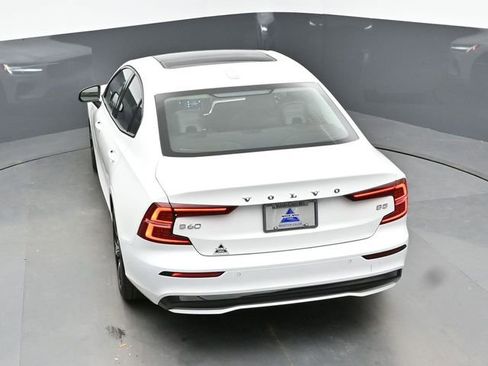 Used 2025 Volvo S60 B5 Core FWD image 45