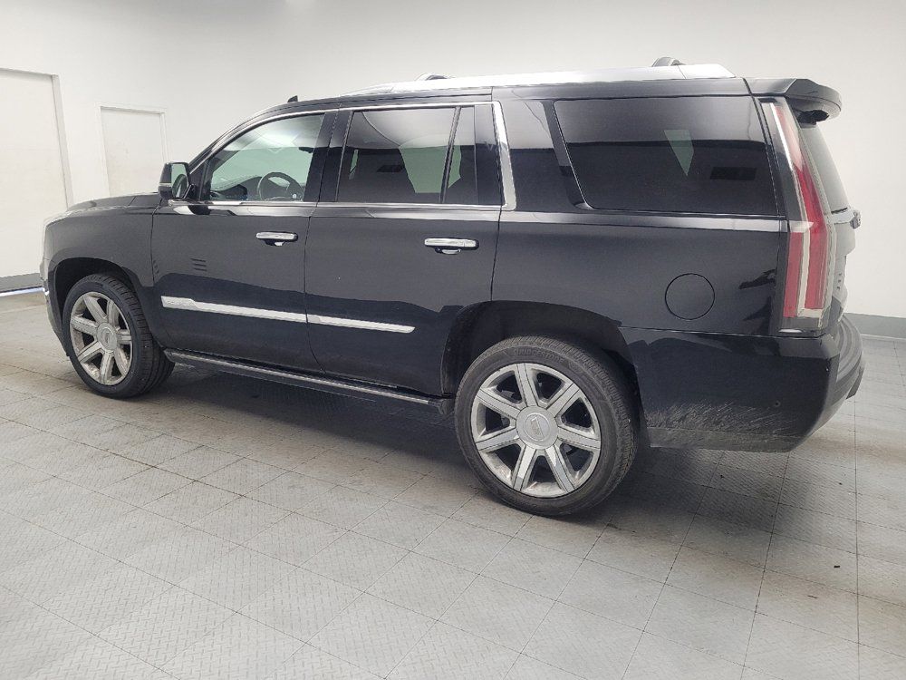 Used 2017 Cadillac Escalade Premium Luxury RWD image 3
