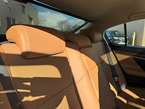 Used 2016 Lexus GS 350 AWD w/ Premium Package image 33