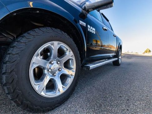 Used 2014 RAM 1500 Laramie w/ Trailer Tow Group image 9