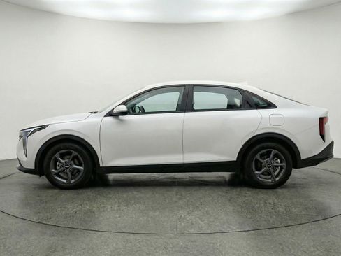 Used 2025 Kia K4 LXS image 11