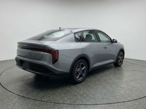 Used 2025 Kia K4 FWD image 9