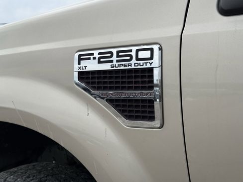 Used 2008 Ford F250 XLT image 10