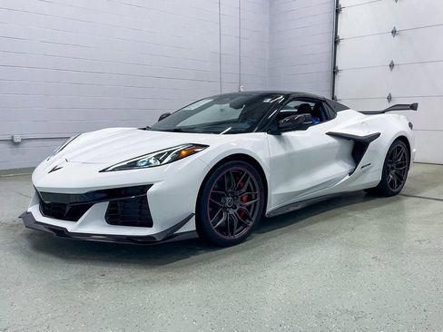 New 2025 Chevrolet Corvette Z06 w/ Z07 Performance Package image 6