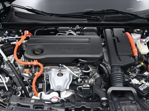Used 2025 Honda Civic Sport image 26