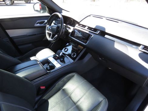 Used 2021 Land Rover Range Rover Velar R-Dynamic S AWD/4WD image 14