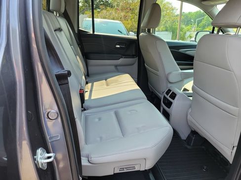 Used 2023 Honda Ridgeline RTL-E image 23