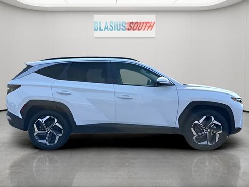 Used 2023 Hyundai Tucson SEL w/ Convenience Package image 2