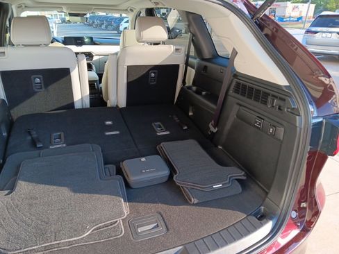 Certified 2025 MAZDA CX-90 Plug-In Hybrid w/ Premium Plus image 9