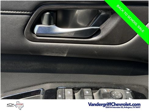 Used 2024 Nissan Pathfinder SL FWD image 21