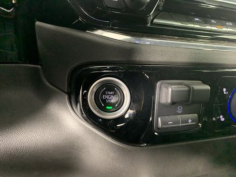 Used 2023 Chevrolet Silverado 1500 RST w/ Redline Edition image 16