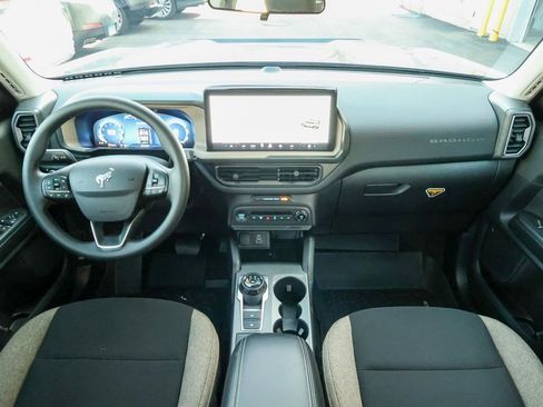 Used 2025 Ford Bronco Sport Big Bend image 6