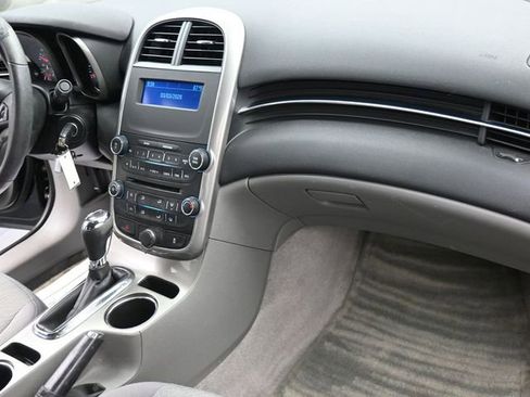 Used 2014 Chevrolet Malibu LS w/ Protection Package image 27