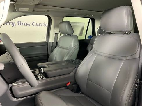 New 2025 Ford Expedition Active image 14