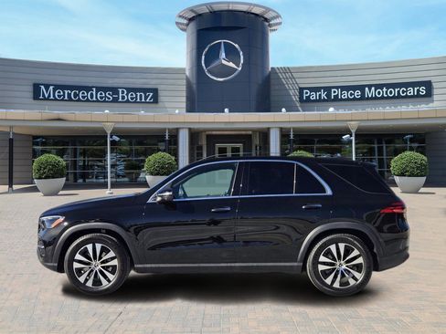 Certified 2025 Mercedes-Benz GLE 350 4MATIC image 3