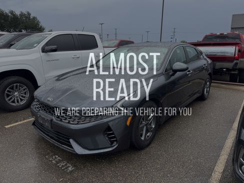 Used 2021 Kia K5 LXS FWD image 2