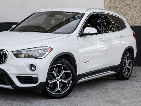 Used 2018 BMW X1 xDrive28i AWD/4WD image 5
