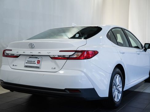 Used 2025 Toyota Camry LE FWD image 4