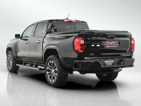 Used 2024 GMC Canyon Denali AWD/4WD image 3