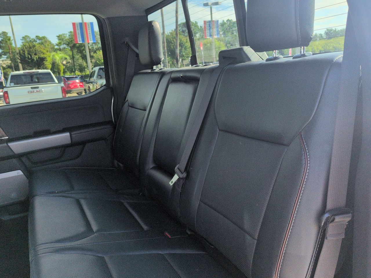 Used 2024 Ford F250 Lariat w/ Sport Appearance Package AWD/4WD image 13
