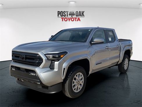 New 2026 Toyota Tacoma SR5 image 3