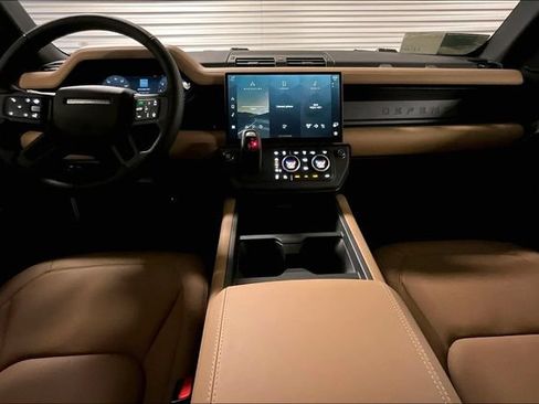 New 2026 Land Rover Defender 110 X-Dynamic SE AWD/4WD image 6