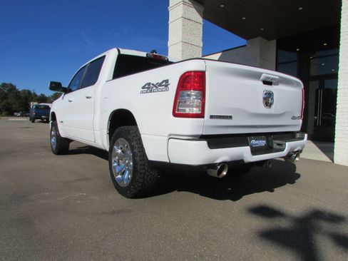 Used 2020 RAM 1500 Big Horn image 3