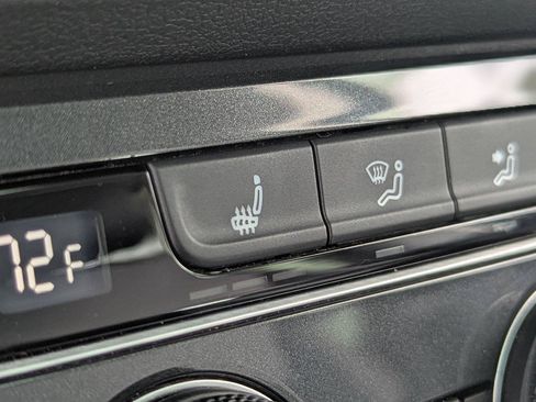 Used 2018 Volkswagen Tiguan S AWD/4WD image 20