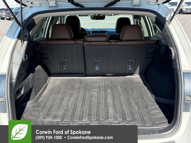 Used 2019 Subaru Outback 2.5i Touring AWD/4WD image 18