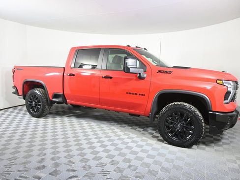 New 2026 Chevrolet Silverado 3500 LT w/ Trail Boss Package image 9