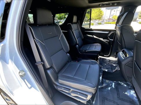New 2026 Cadillac Escalade Sport w/ Touring Package AWD/4WD image 32