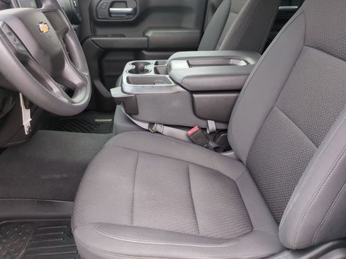 Used 2021 Chevrolet Silverado 1500 Custom image 16