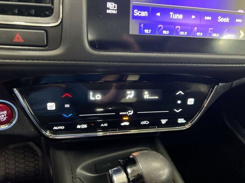 Used 2016 Honda HR-V EX image 16