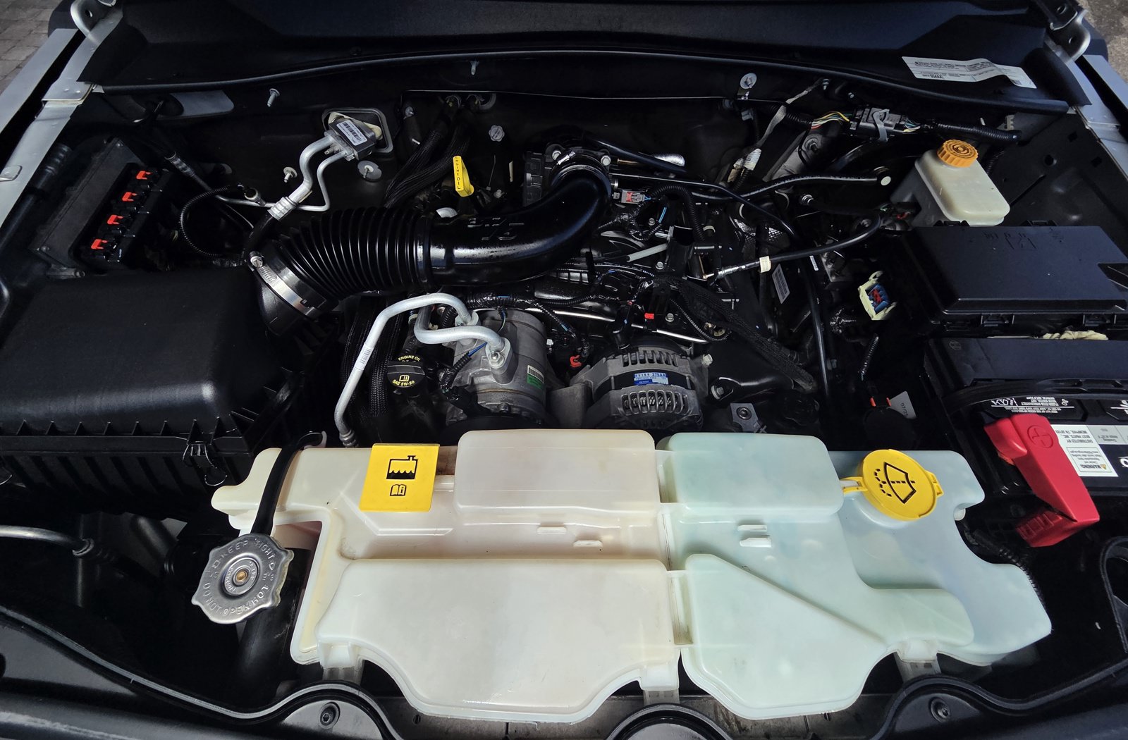 Used 2012 Jeep Liberty Sport AWD/4WD image 14