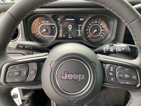 New 2026 Jeep Wrangler Unlimited Sport AWD/4WD image 17