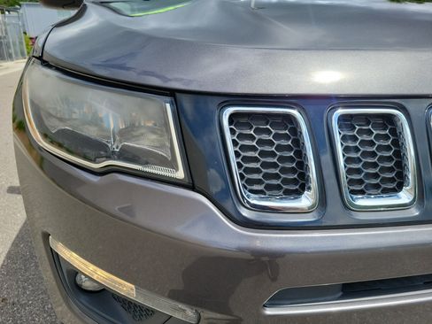 Used 2021 Jeep Compass Latitude w/ Sun and Sound Group FWD image 24
